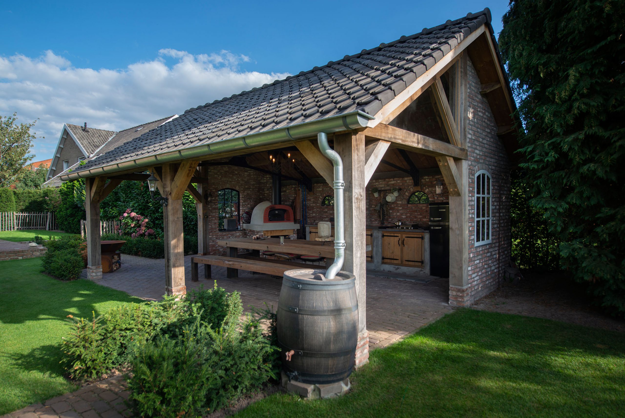 Overkapping gemaakt van eikenhout van Eikenhouthandel